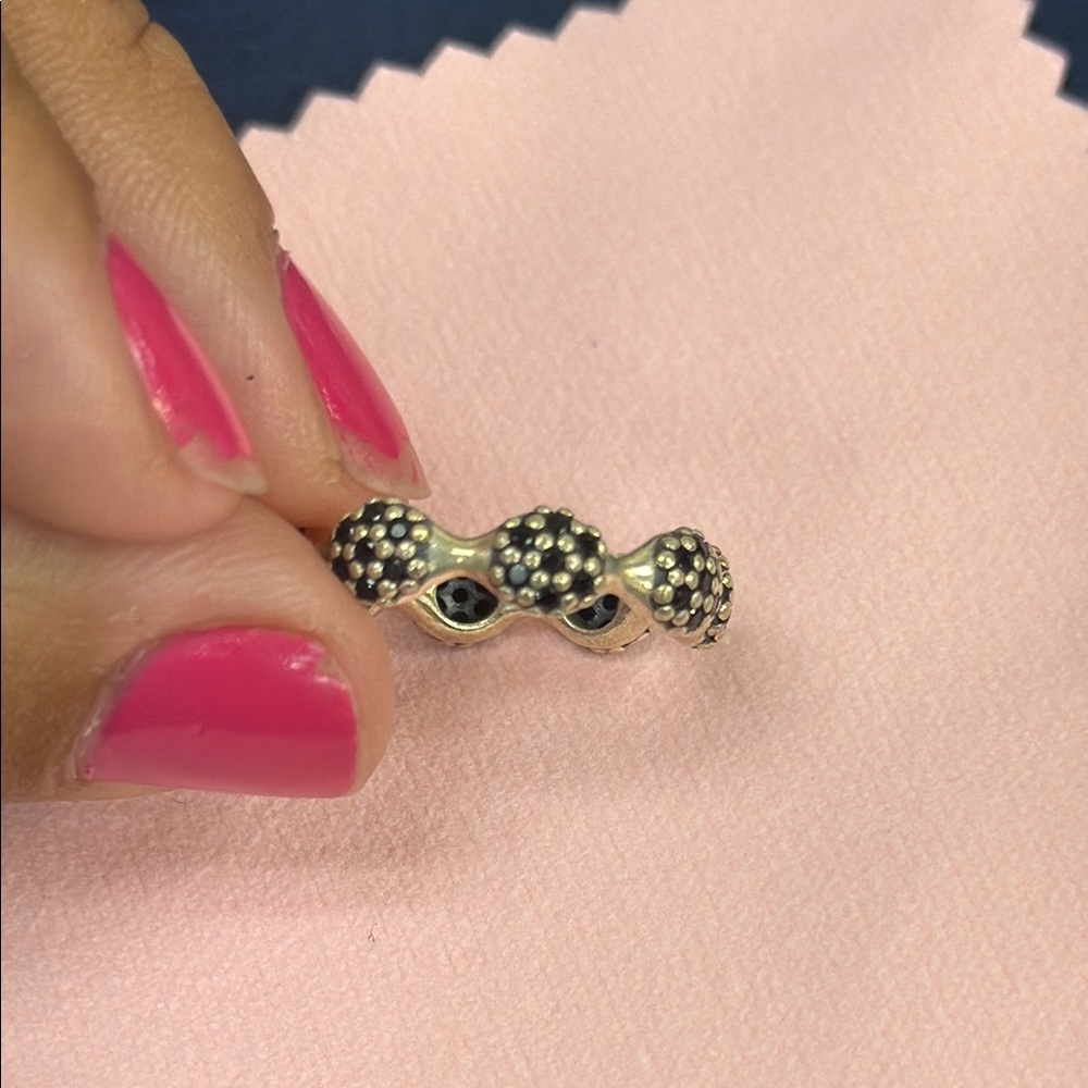 Pandora Ring Size 6 - image 3